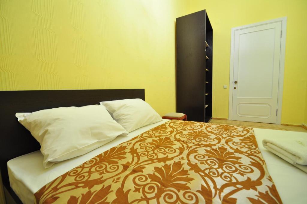 Status Guesthouse Kiev Rum bild